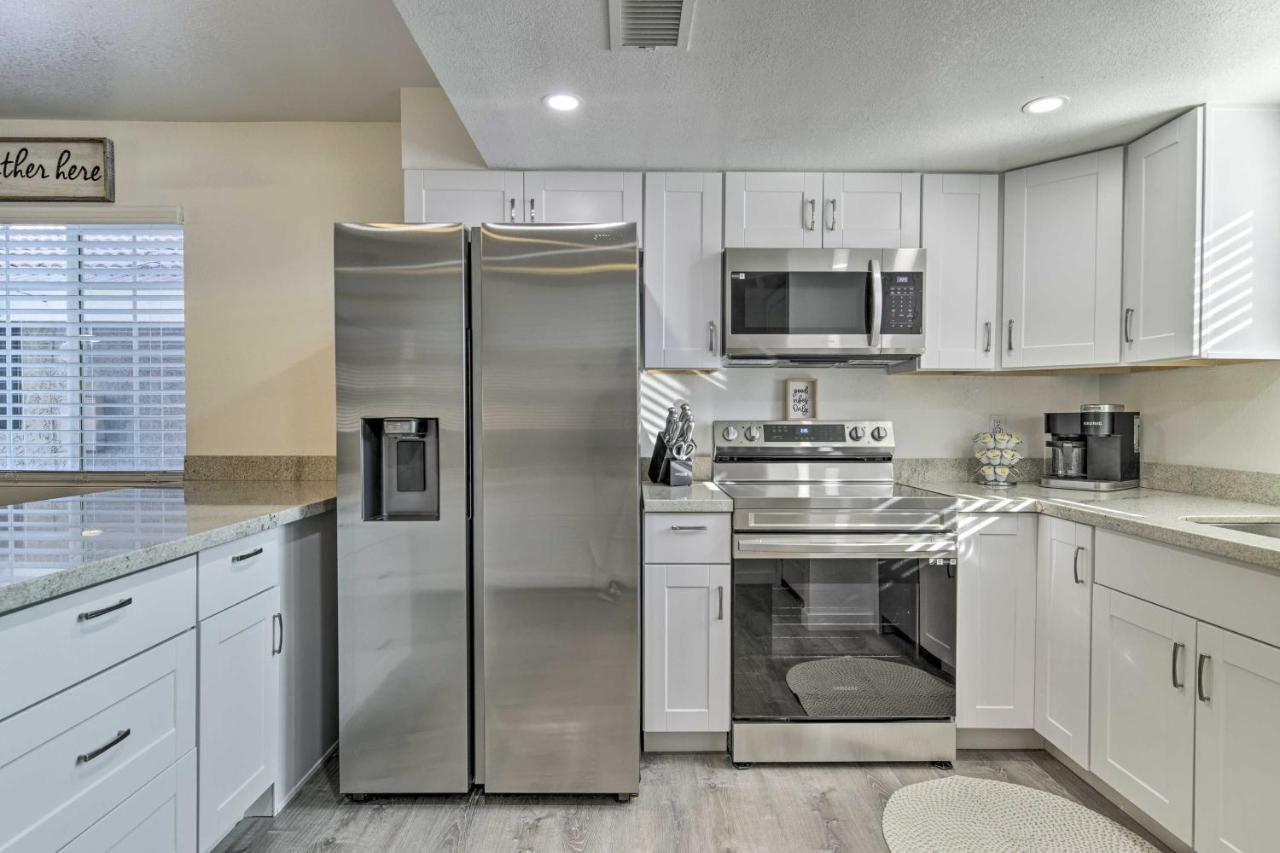Downtown Gilbert Condo With Screened Porch! Esterno foto