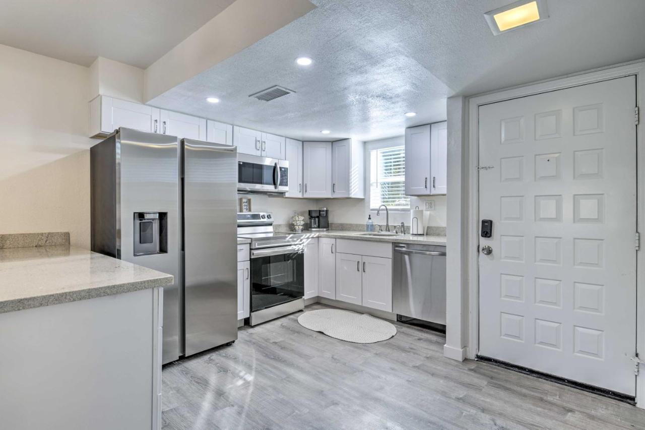 Downtown Gilbert Condo With Screened Porch! Esterno foto